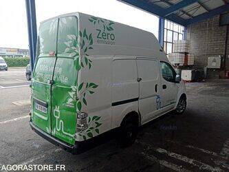 2020-nissan-nv200-46799716