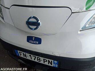 2020-nissan-nv200-46799719