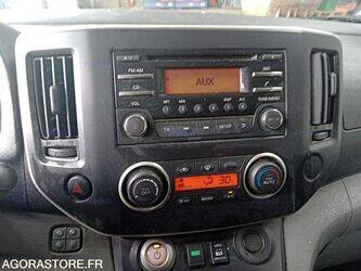 2020-nissan-nv200-46799720