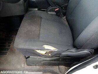 2020-nissan-nv200-46799723