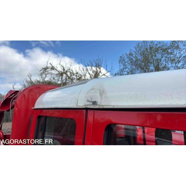 2001 Land Rover Defender-46799775