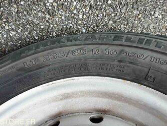 2001-land-rover-defender-1446861-46799781