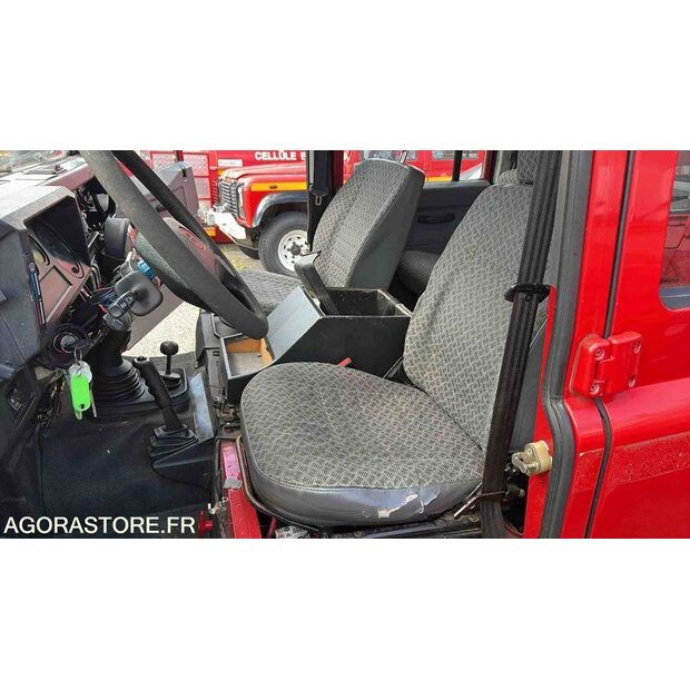 2001 Land Rover Defender-46799785