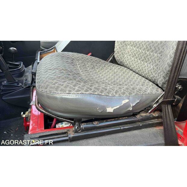 2001 Land Rover Defender-46799800