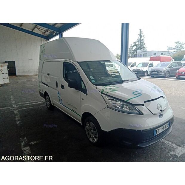 2020 نيسان NV200-46799830