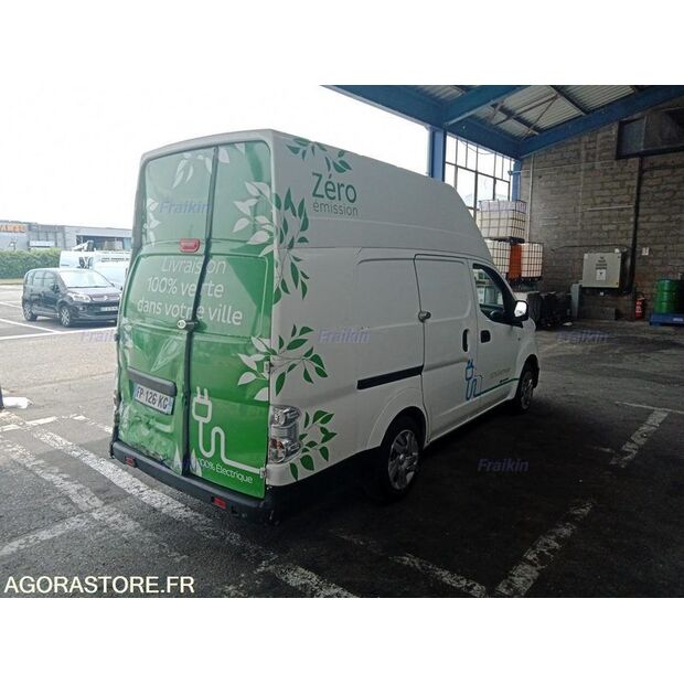 2020 نيسان NV200-46799847