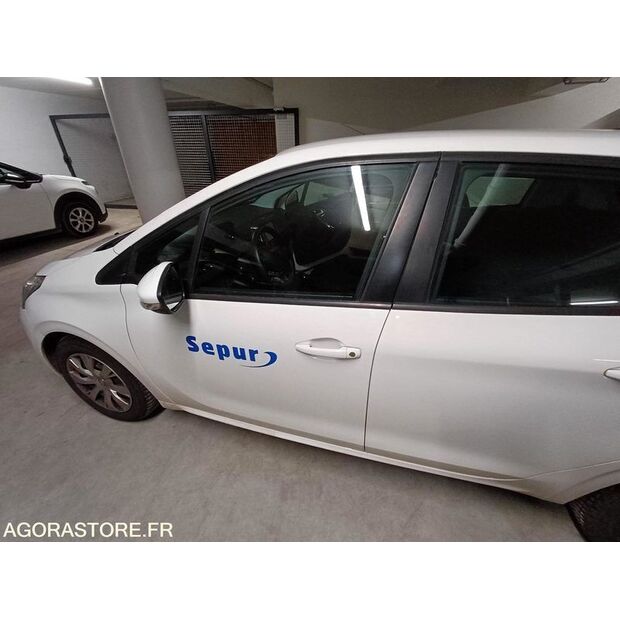 2020 Peugeot 208-46799877