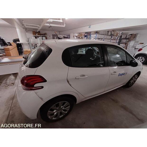 2020 Peugeot 208-46799879