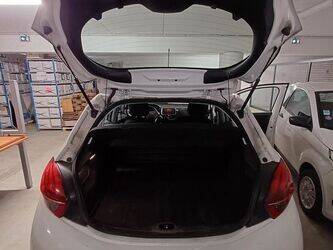 2020-peugeot-208-1446866-46799891