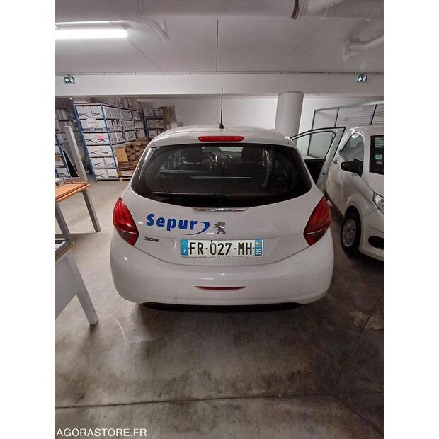 2020 Peugeot 208-46799892