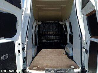 2018-nissan-nv200-1446867-46799906