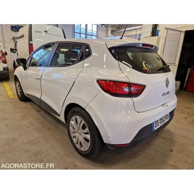 2015 Renault Clio-46799910