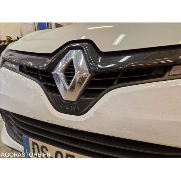 2015 Renault Clio-46799913