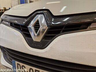 2015-renault-clio-1446868-46799913