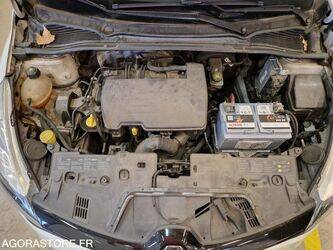 2015-renault-clio-1446868-46799914