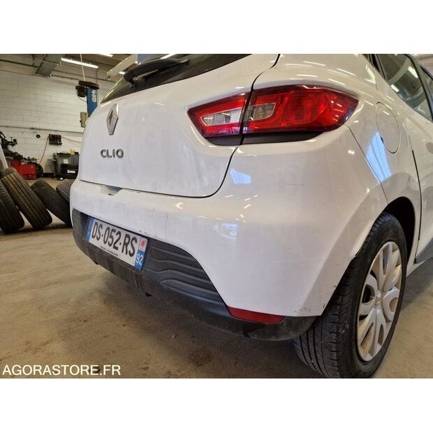 2015 Renault Clio-46799918