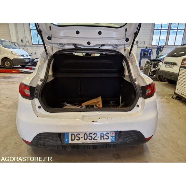 2015 Renault Clio-46799920