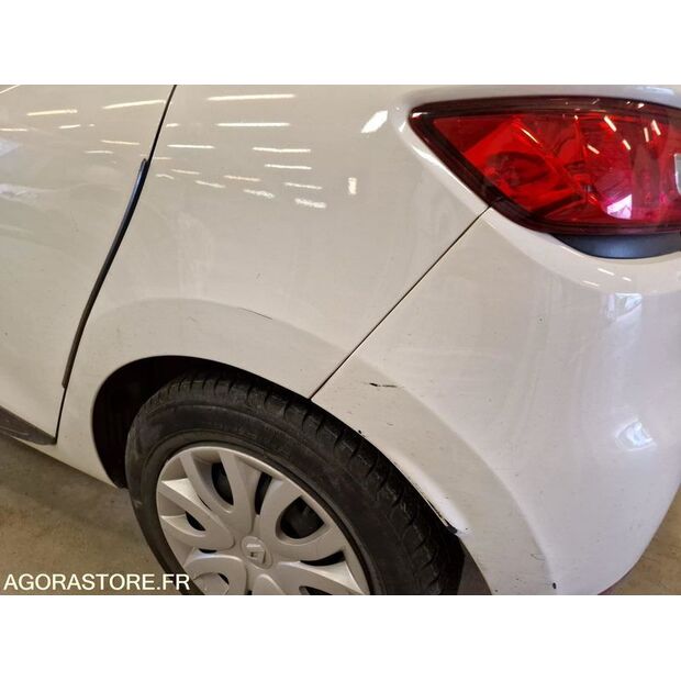 2015 Renault Clio-46799923