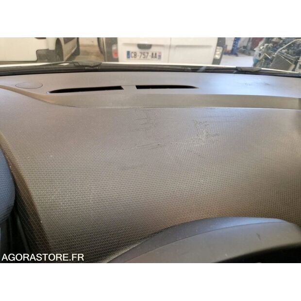 2015 Renault Clio-46799930