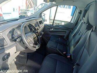 2020-ford-transit-custom-1446869-46799947