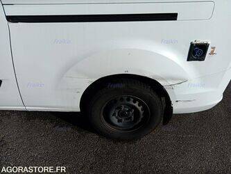 2020-ford-transit-custom-1446869-46799953