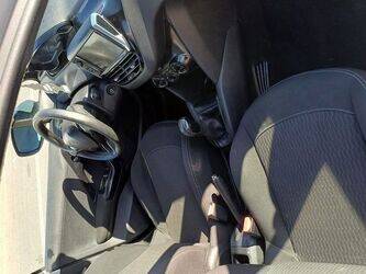 2017-peugeot-208-1446871-46799979