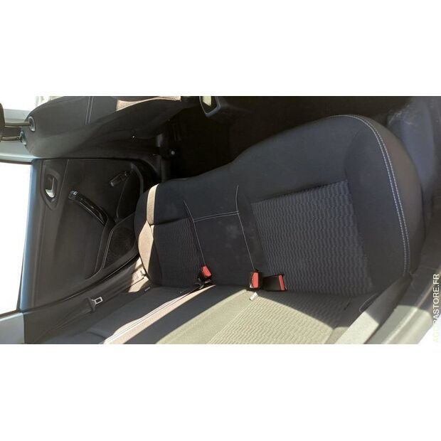 2017 Peugeot 208-46799982