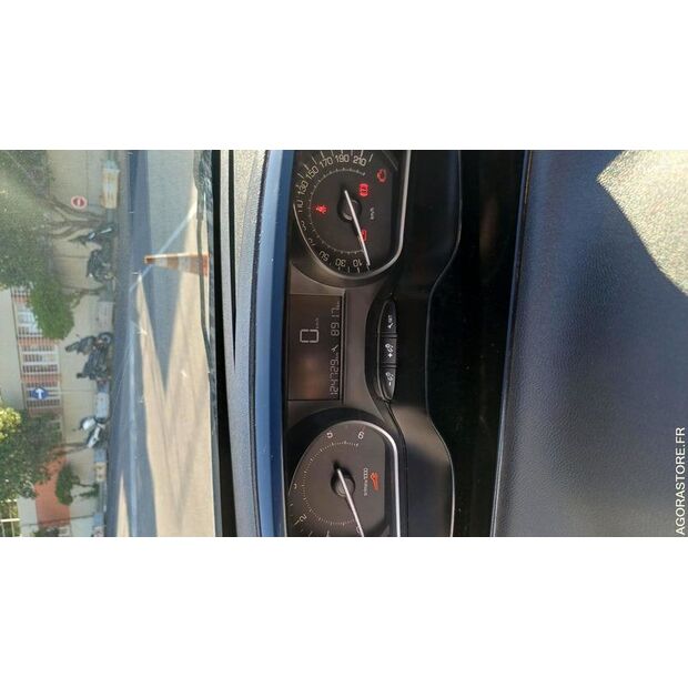 2017 Peugeot 208-46799991