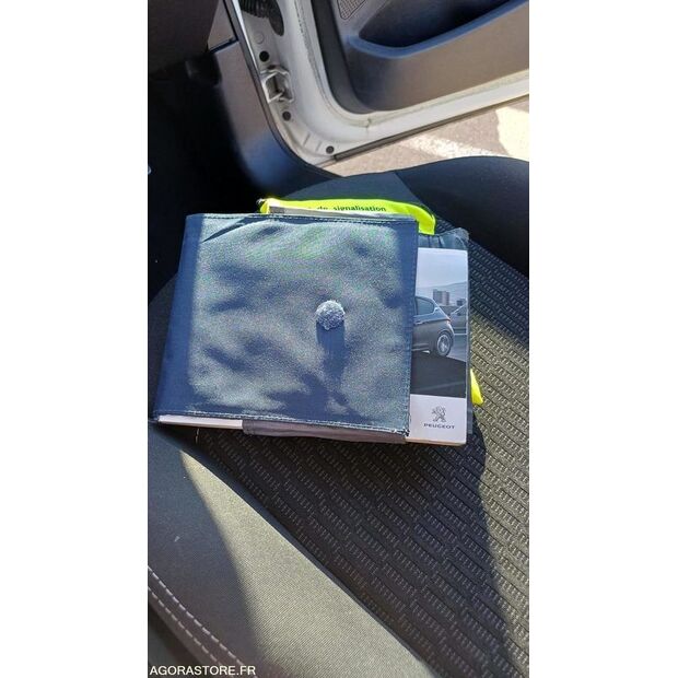 2017 Peugeot 208-46799994