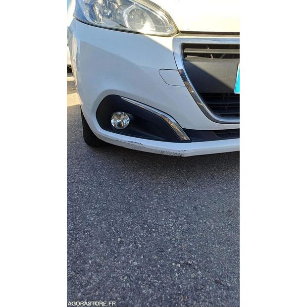 2017 Peugeot 208-46799999