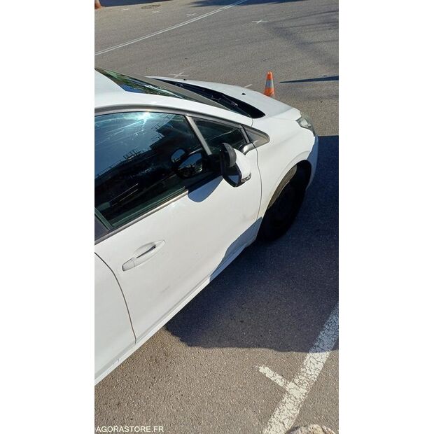 2017 Peugeot 208-46800000