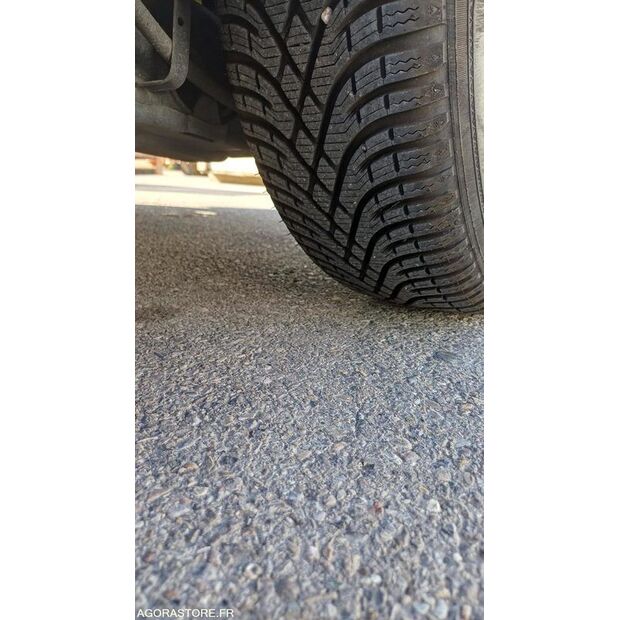 2017 Peugeot 208-46800002