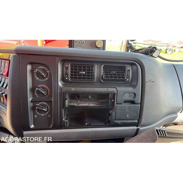 2001 Renault Midlum-46800044