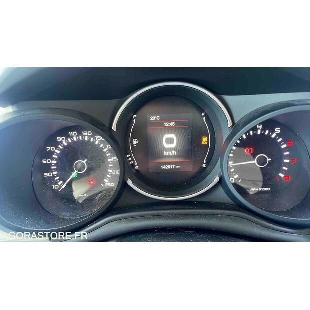 2017 فيات 500-46800129