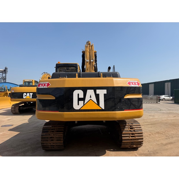 2017 Caterpillar 320BL-46800161