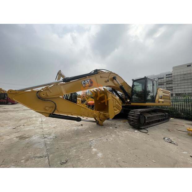 2026 Caterpillar 336-46800216