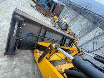 2020-jcb-3cx-1446884-46800248