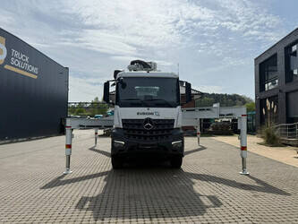 2025-mercedes-benz-arocs-4142-1446894-46800422