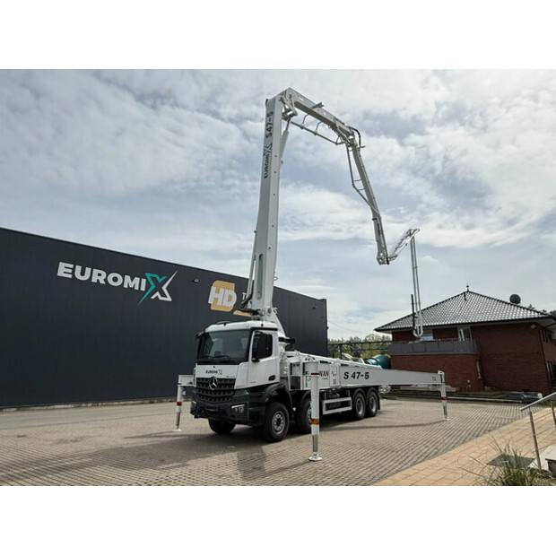 2025 Mercedes-Benz Arocs 4142-46800438