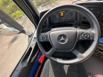 2025-mercedes-benz-arocs-4142-1446894-46800457