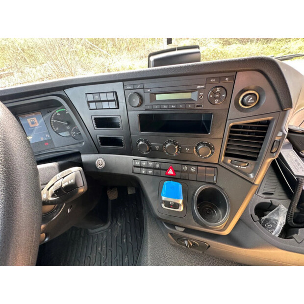 2025 Mercedes-Benz Arocs 4142-46800458