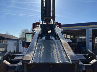 2013-scania-r500-1446895-46800477