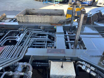 2013-scania-r500-1446895-46800482