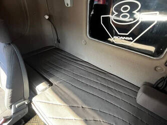 2013-scania-r500-1446895-46800500