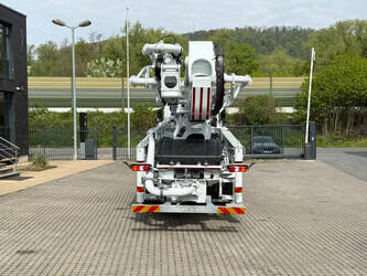 2025-mercedes-benz-arocs-4142-1446896-46800517