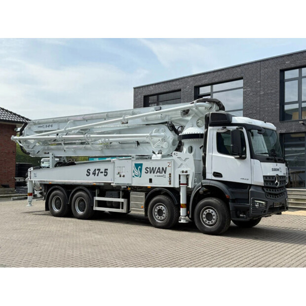 2025 Mercedes-Benz Arocs 4142-46800521