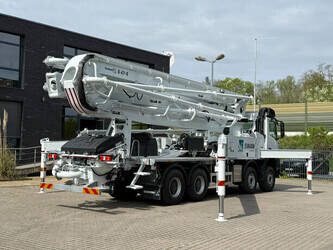 2025-mercedes-benz-arocs-4142-1446896-46800531