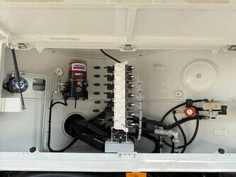 2025-mercedes-benz-arocs-4142-1446896-46800537