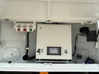 2025-mercedes-benz-arocs-4142-1446896-46800538