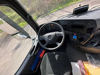 2025-mercedes-benz-arocs-4142-1446896-46800560